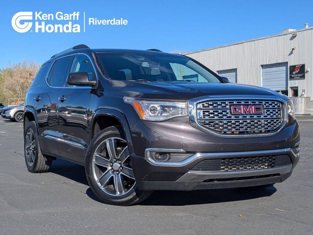 2017 GMC Acadia