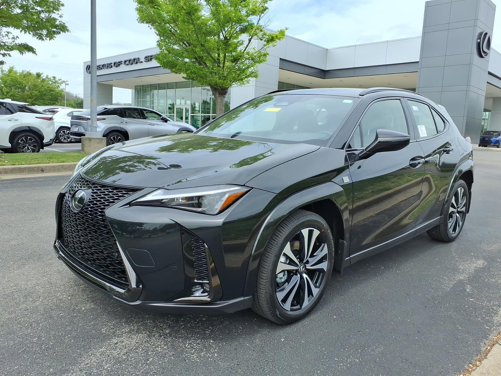 2026 LEXUS UX