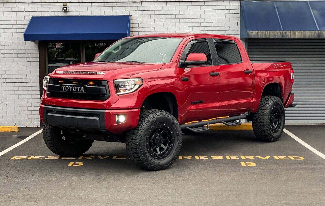 2017 TOYOTA Tundra