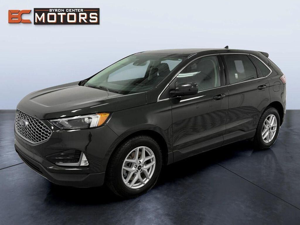 2023 FORD Edge