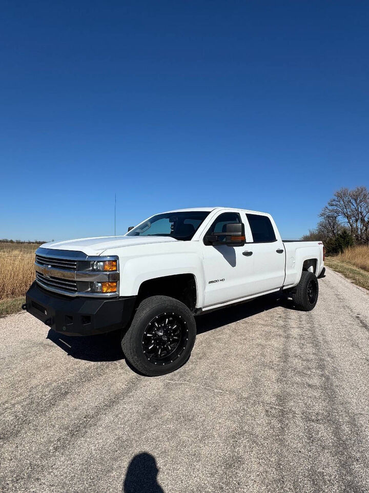 2018 CHEVROLET Silverado