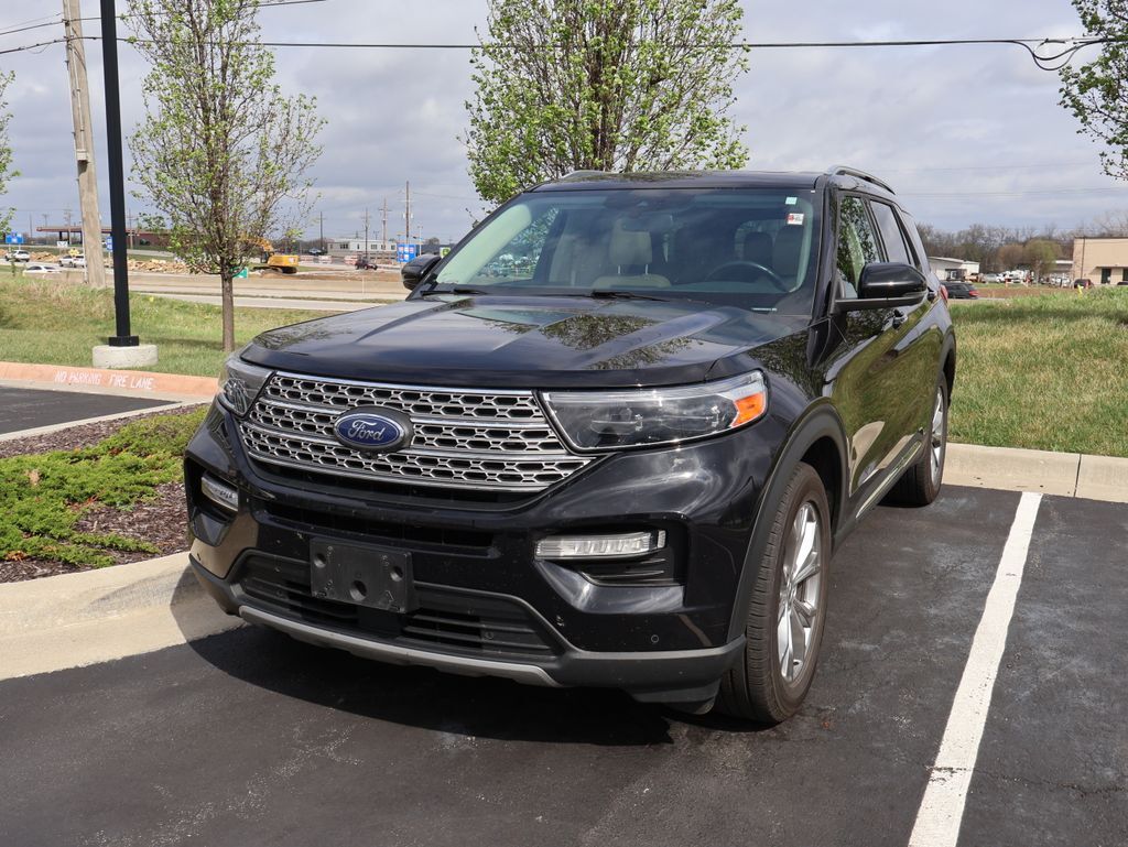 2022 FORD Explorer