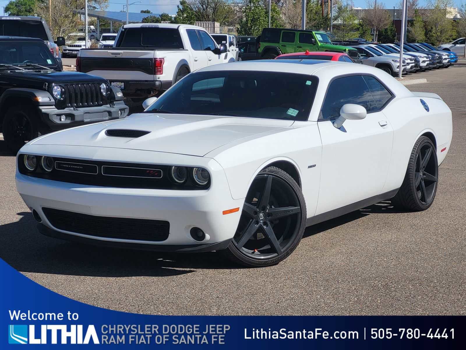 2019 DODGE Challenger