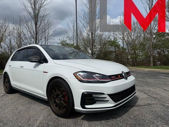 2019 VOLKSWAGEN Golf GTI