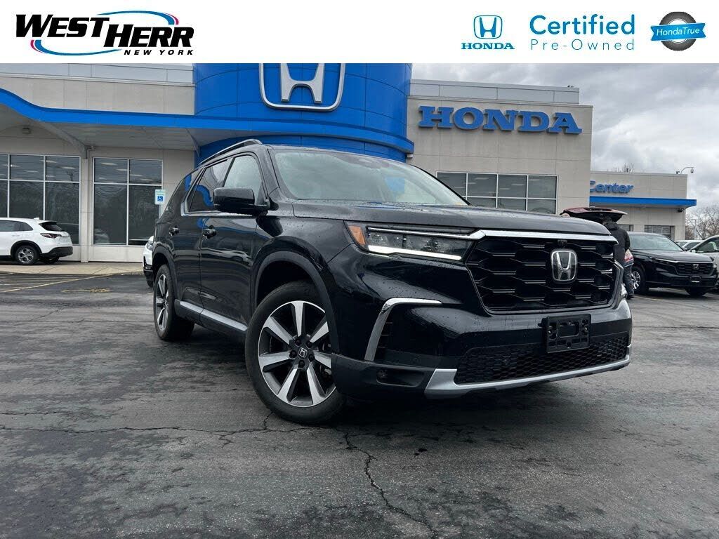 2023 HONDA Pilot