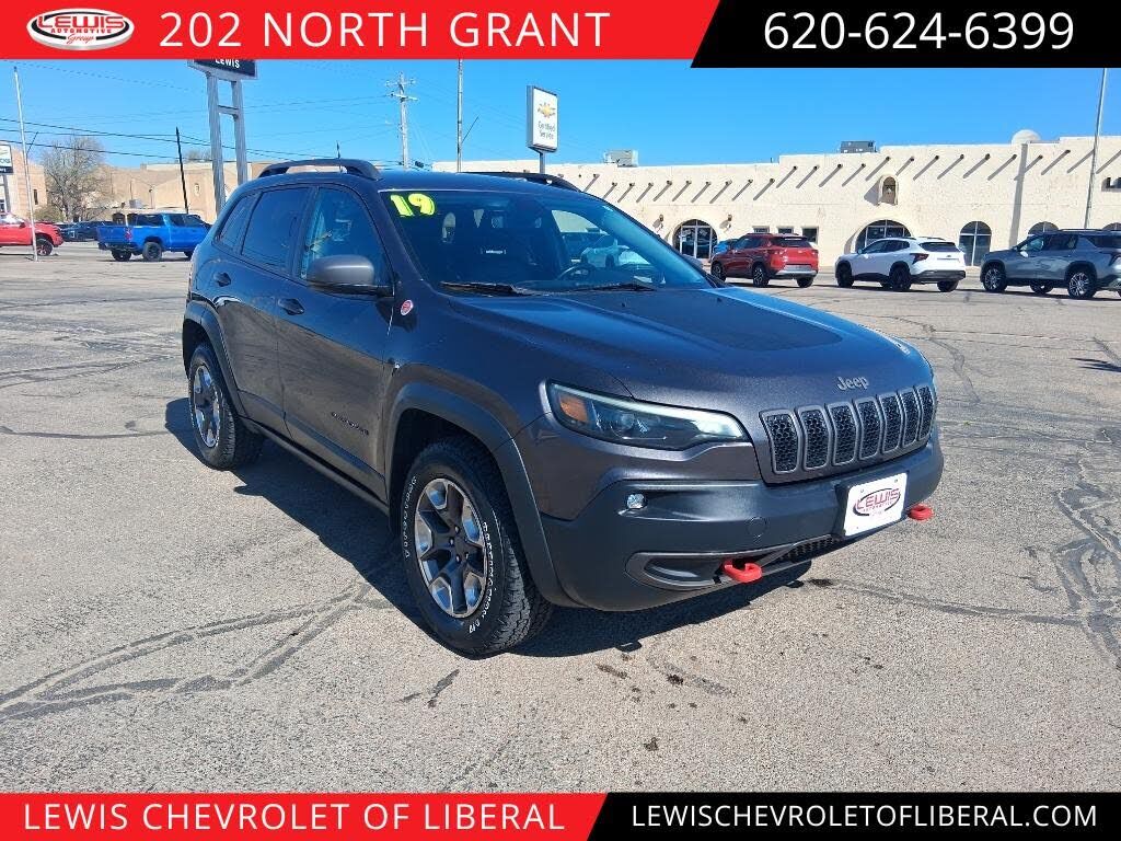 2019 JEEP Cherokee