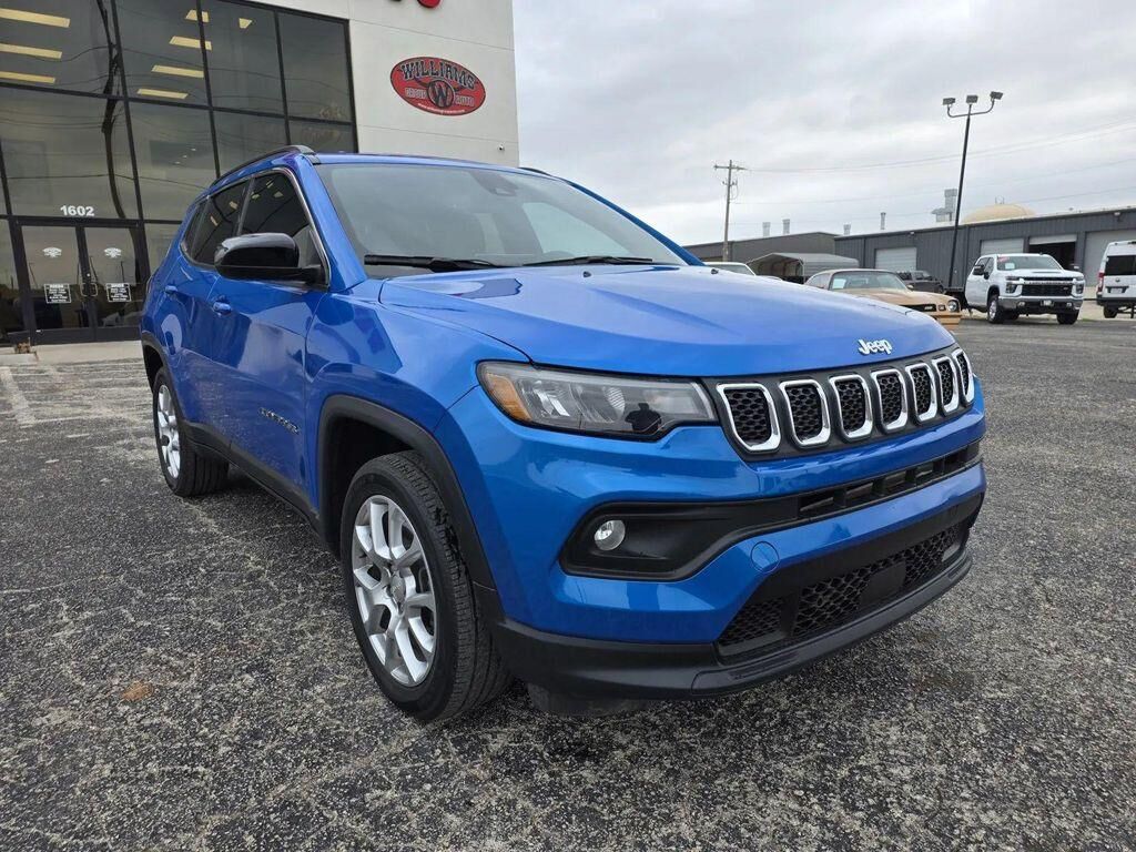 2023 JEEP Compass