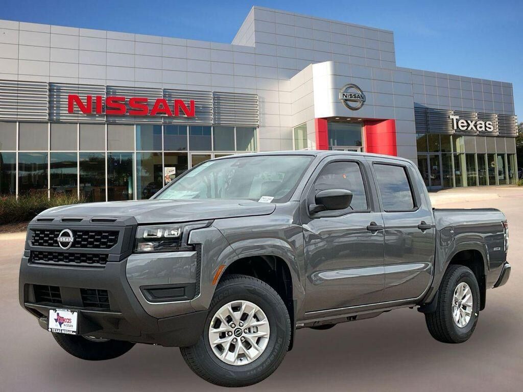 2026 NISSAN Frontier