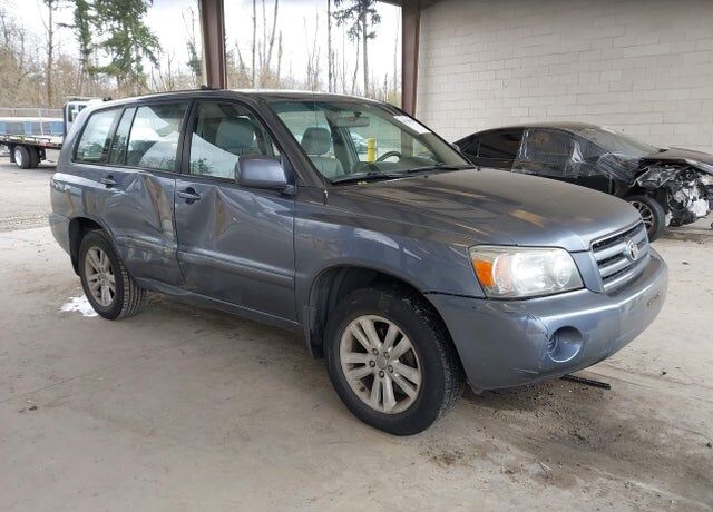 2004 TOYOTA Highlander