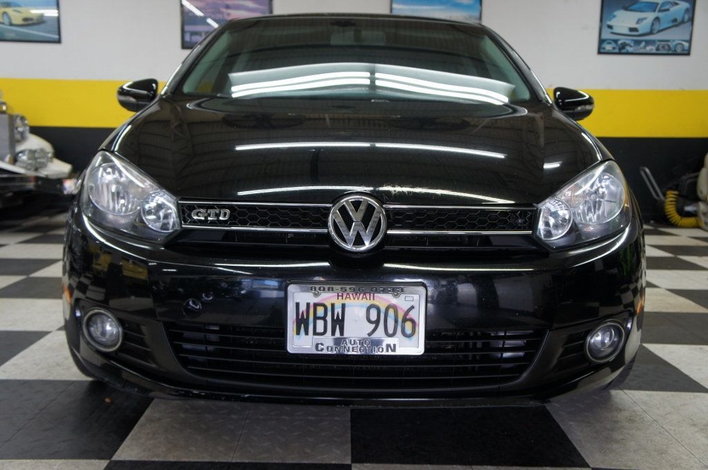 2013 VOLKSWAGEN Golf