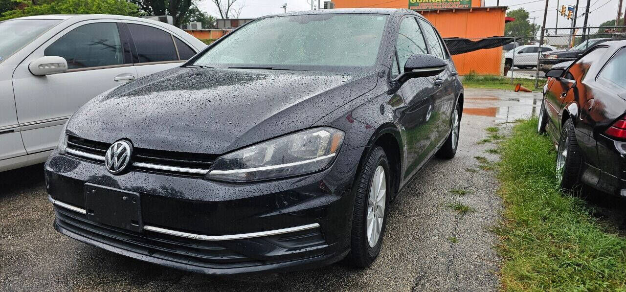 2018 VOLKSWAGEN Golf