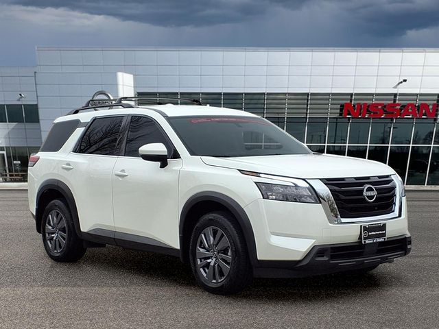 2024 NISSAN Pathfinder