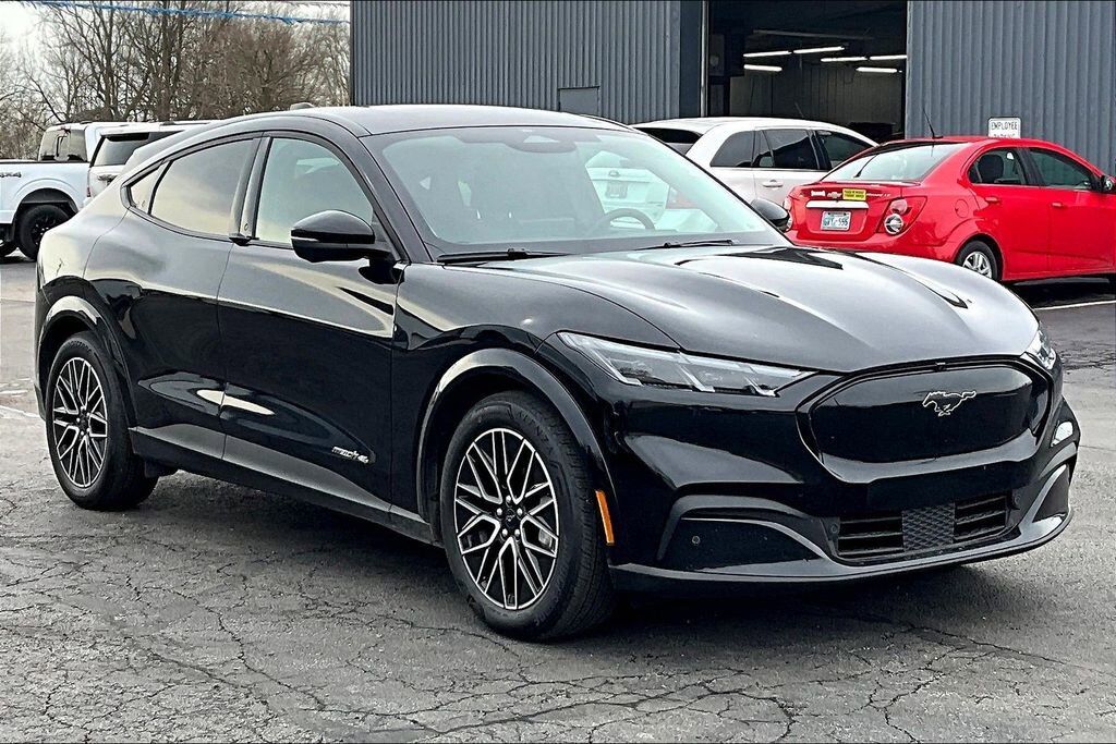 2025 FORD Mustang