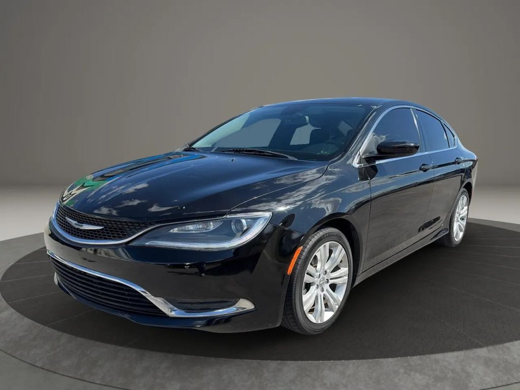 2015 CHRYSLER 200