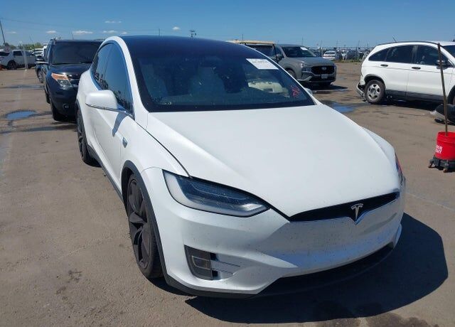 2017 TESLA Model X