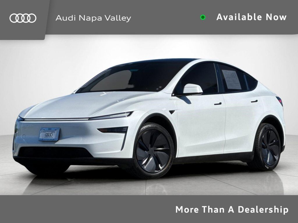 2026 TESLA Model Y