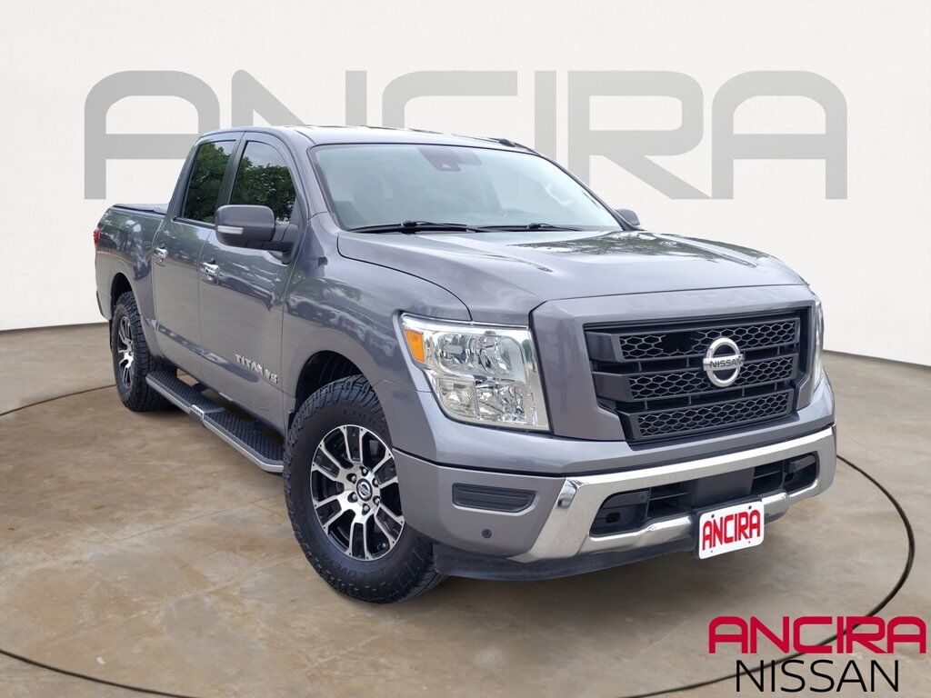2020 NISSAN Titan