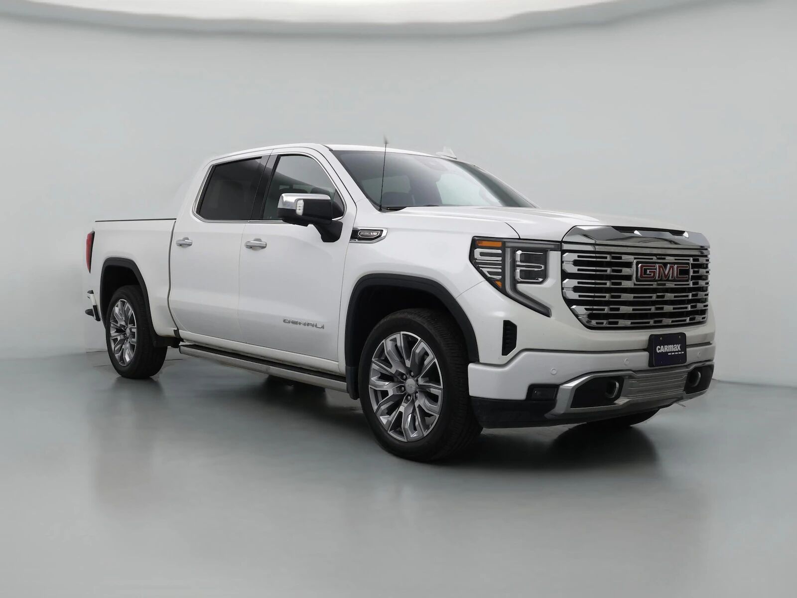 2024 GMC Sierra