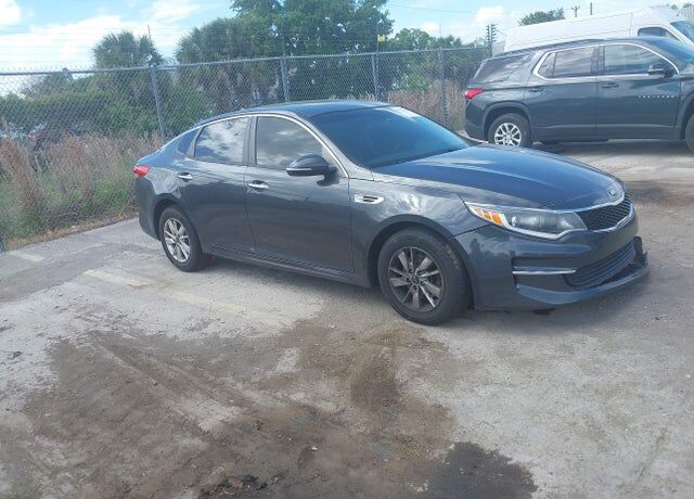2017 KIA Optima