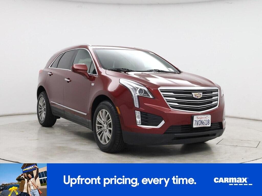 2017 CADILLAC XT5