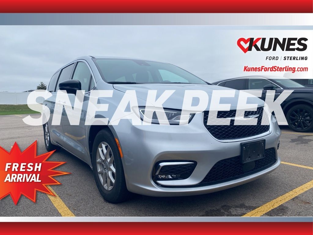 2024 CHRYSLER Pacifica