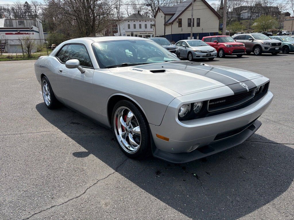 2009 DODGE Challenger