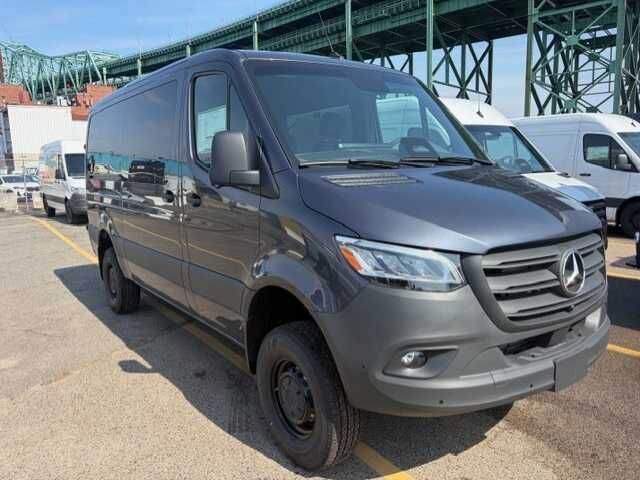 2026 MERCEDES-BENZ Sprinter