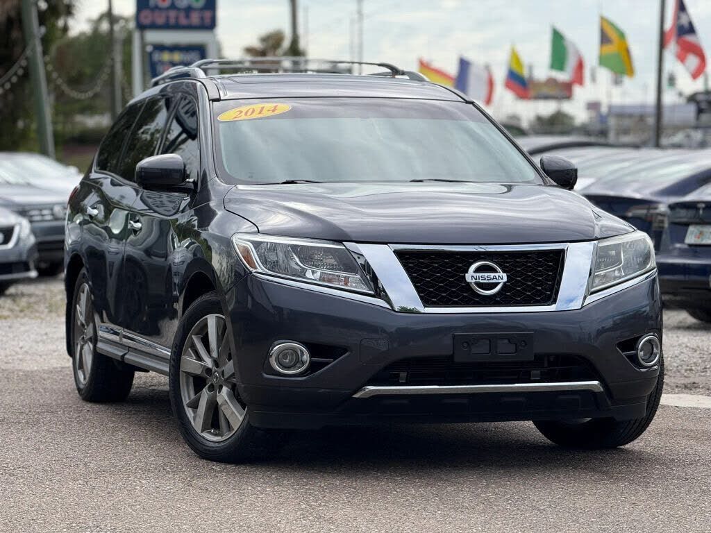2014 NISSAN Pathfinder