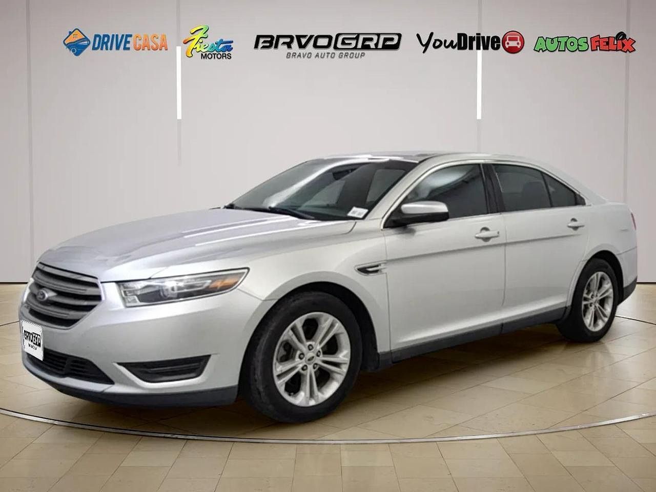 2016 FORD Taurus
