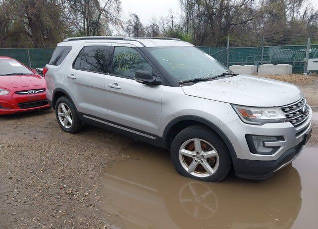 2016 FORD Explorer