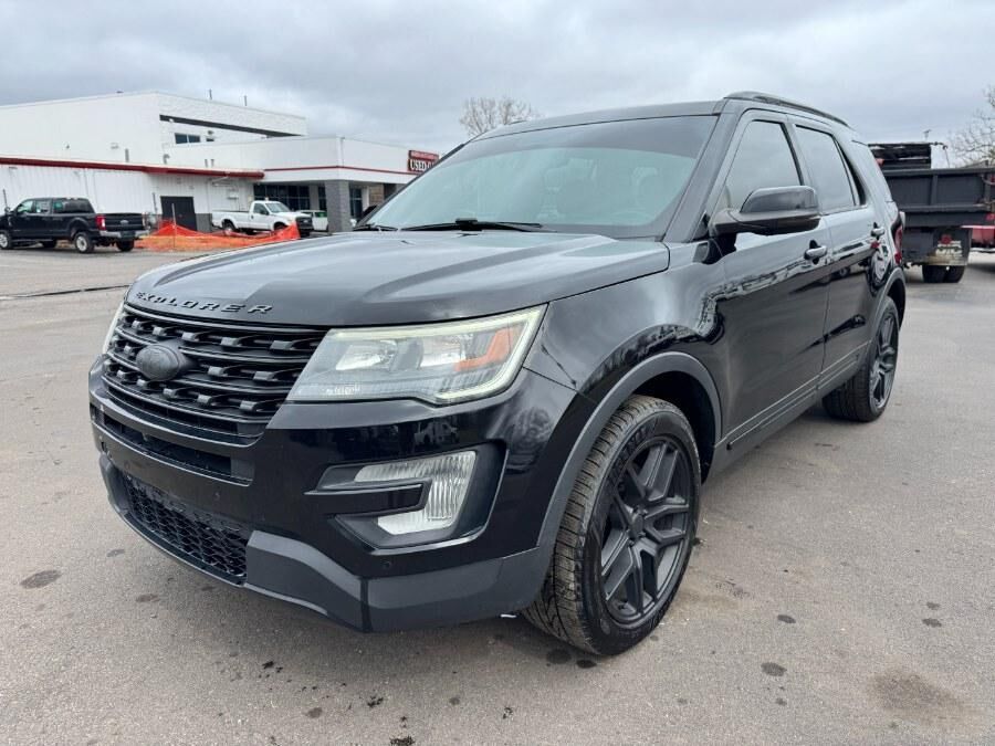 2016 FORD Explorer
