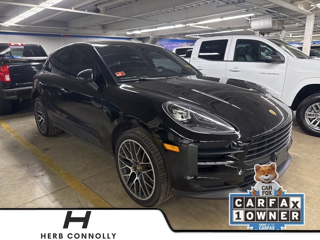 2020 PORSCHE Macan