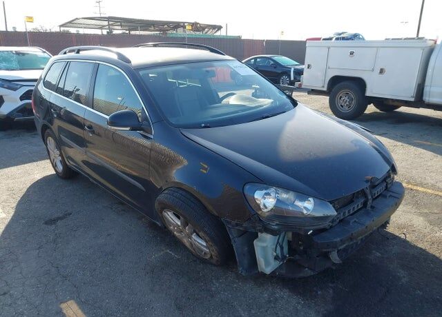 2011 VOLKSWAGEN Jetta Wagon