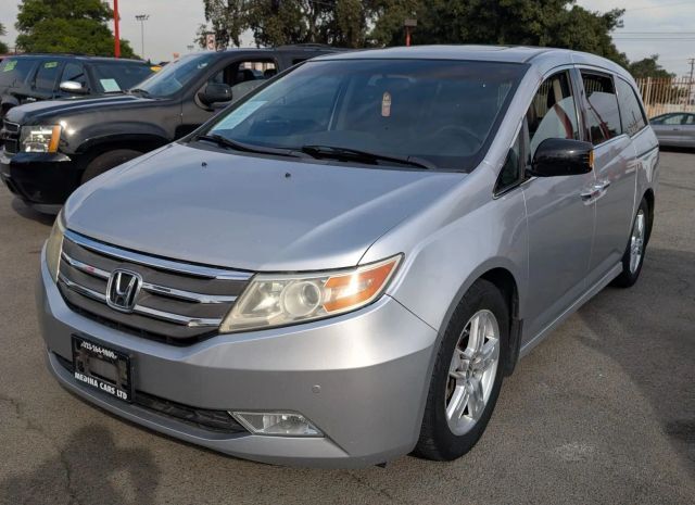 2012 HONDA Odyssey