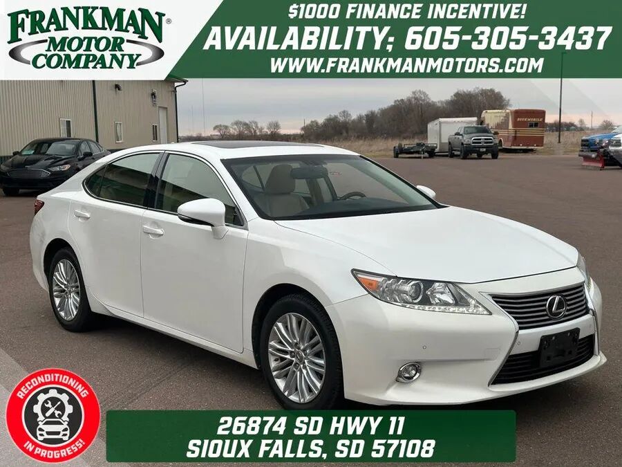2014 LEXUS ES