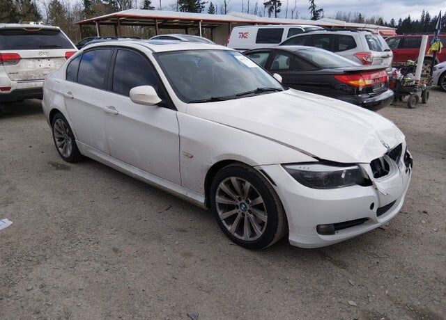 2011 BMW 3 Series