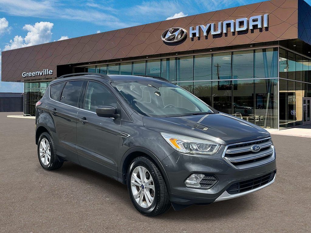 2017 FORD Escape