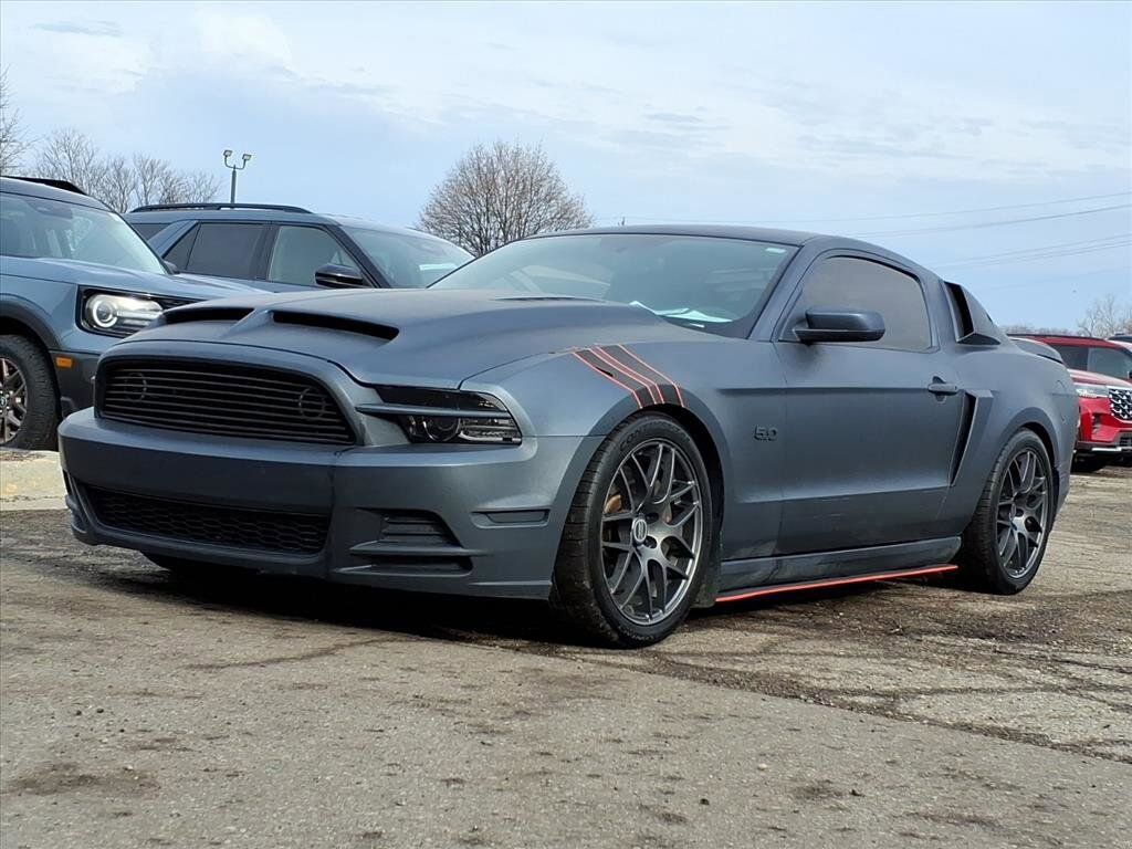 2013 FORD Mustang