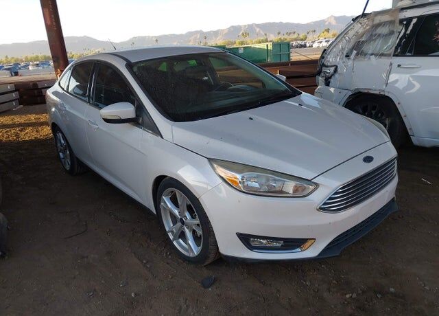 2016 FORD Focus