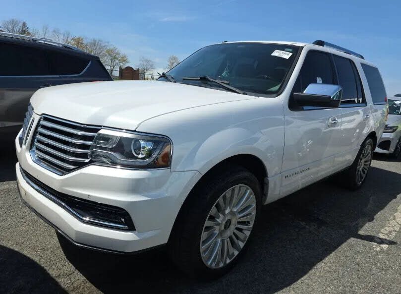2015 LINCOLN Navigator
