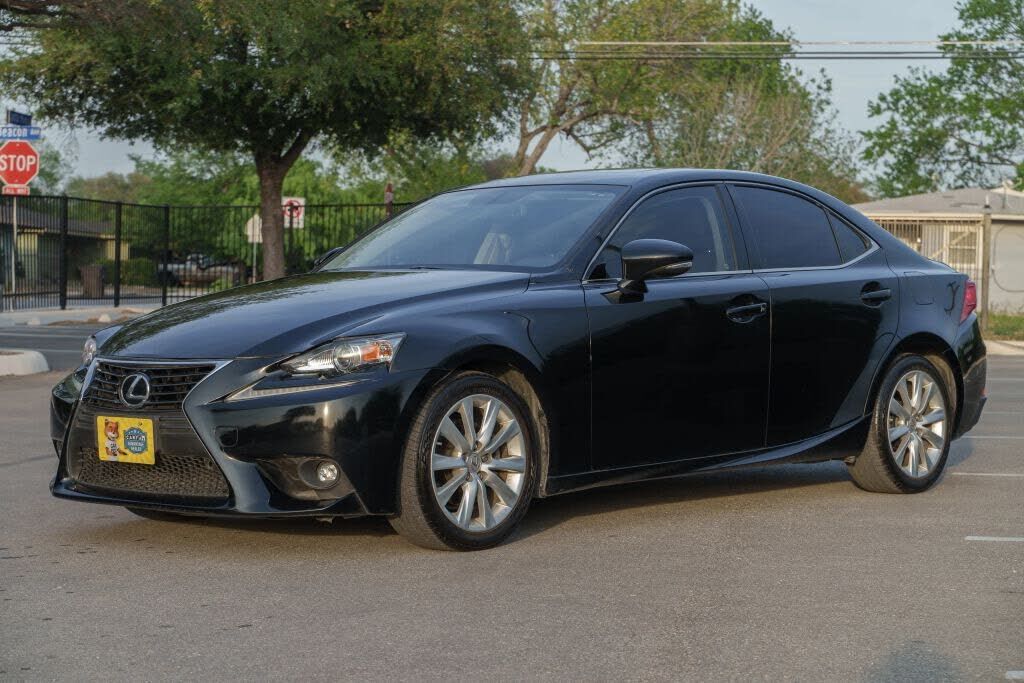 2015 LEXUS IS