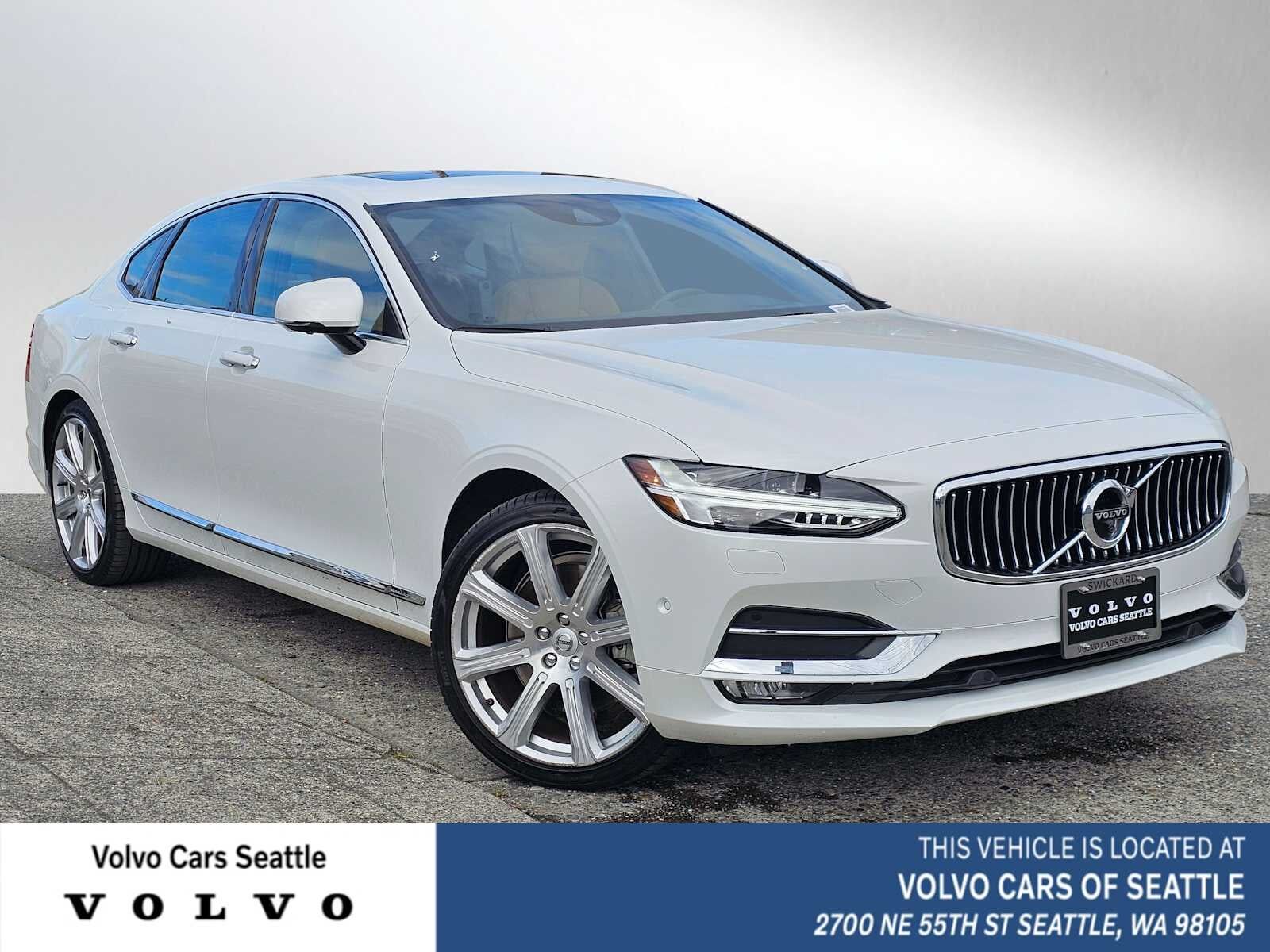 2017 VOLVO S90