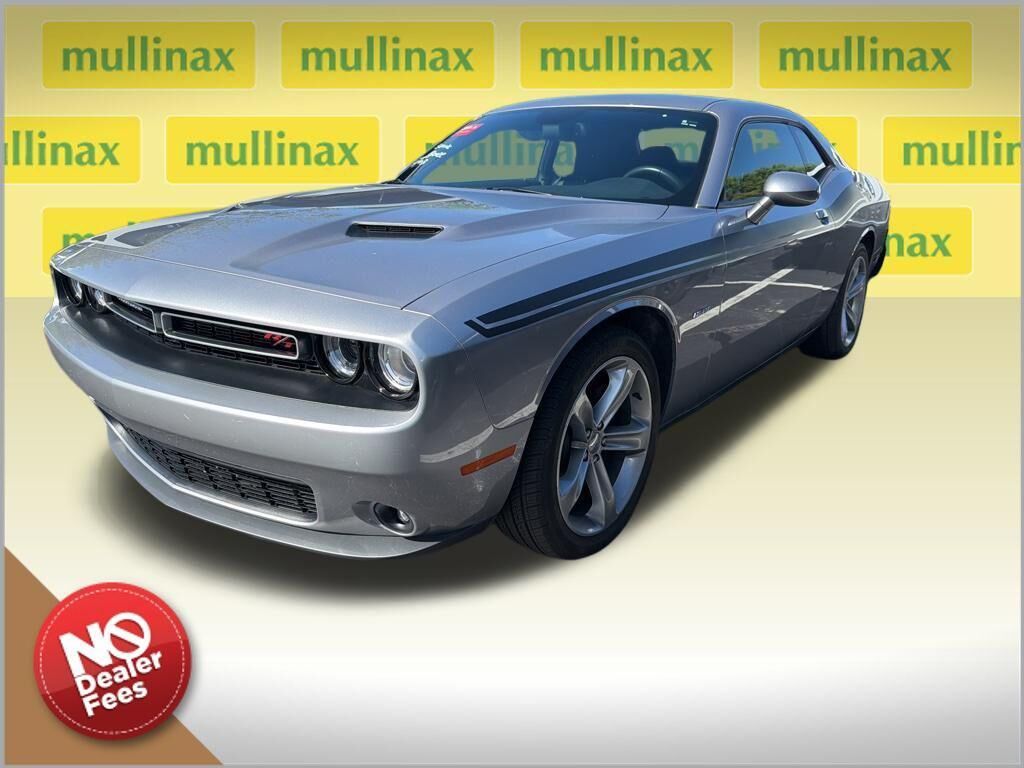 2015 DODGE Challenger