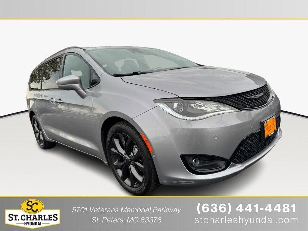 2019 CHRYSLER Pacifica