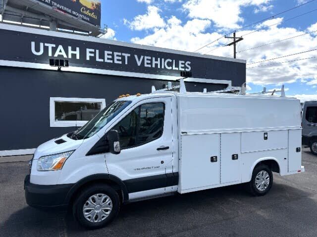 2017 FORD Transit
