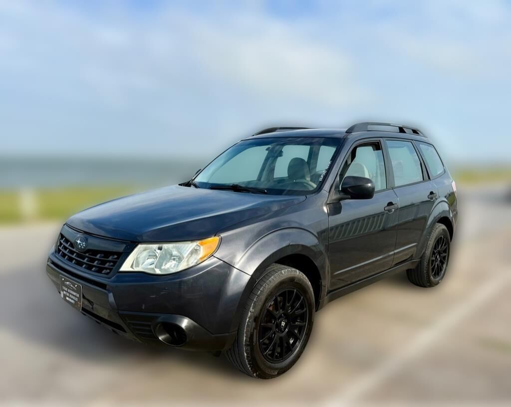 2011 SUBARU Forester