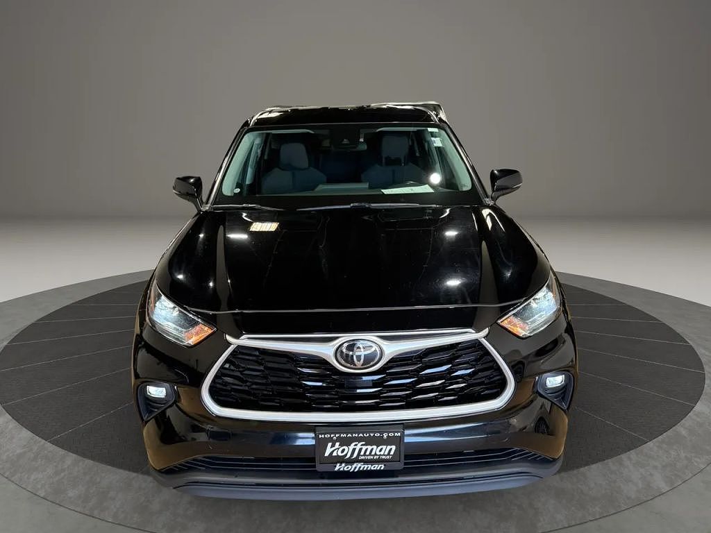 2021 TOYOTA Highlander