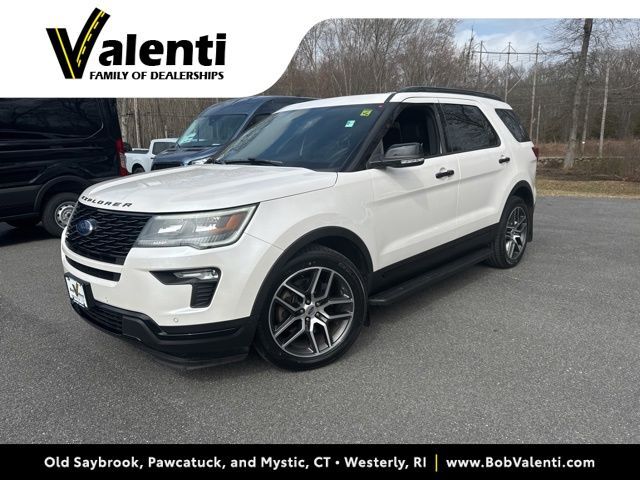 2018 FORD Explorer