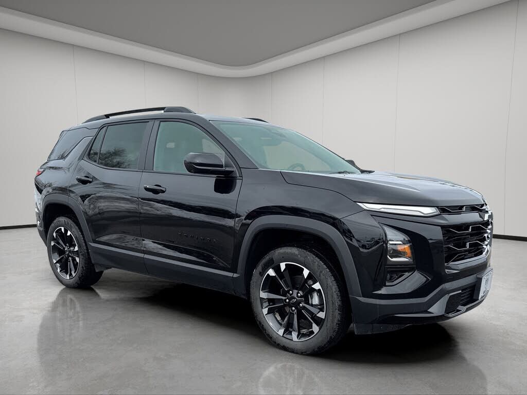 2025 CHEVROLET Equinox