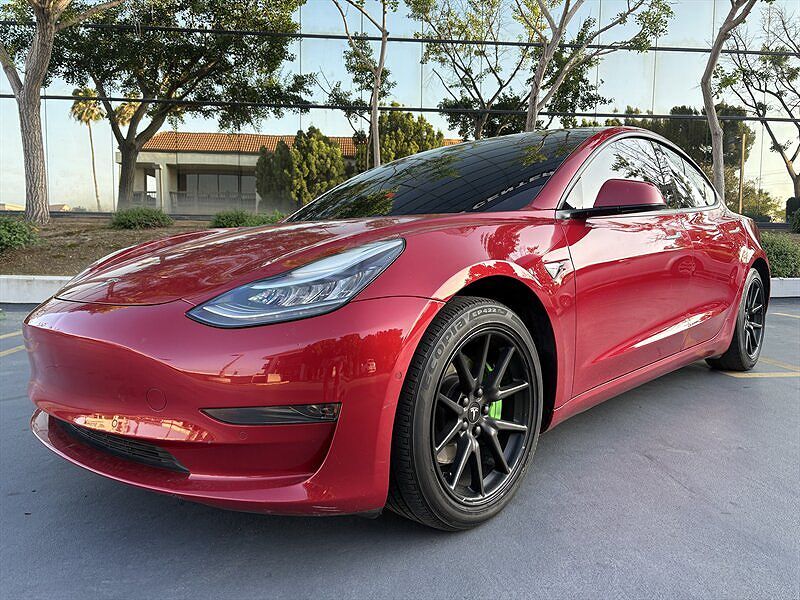 2020 TESLA Model 3